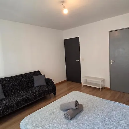 Avec Parking Voltaire 蒙彼利埃